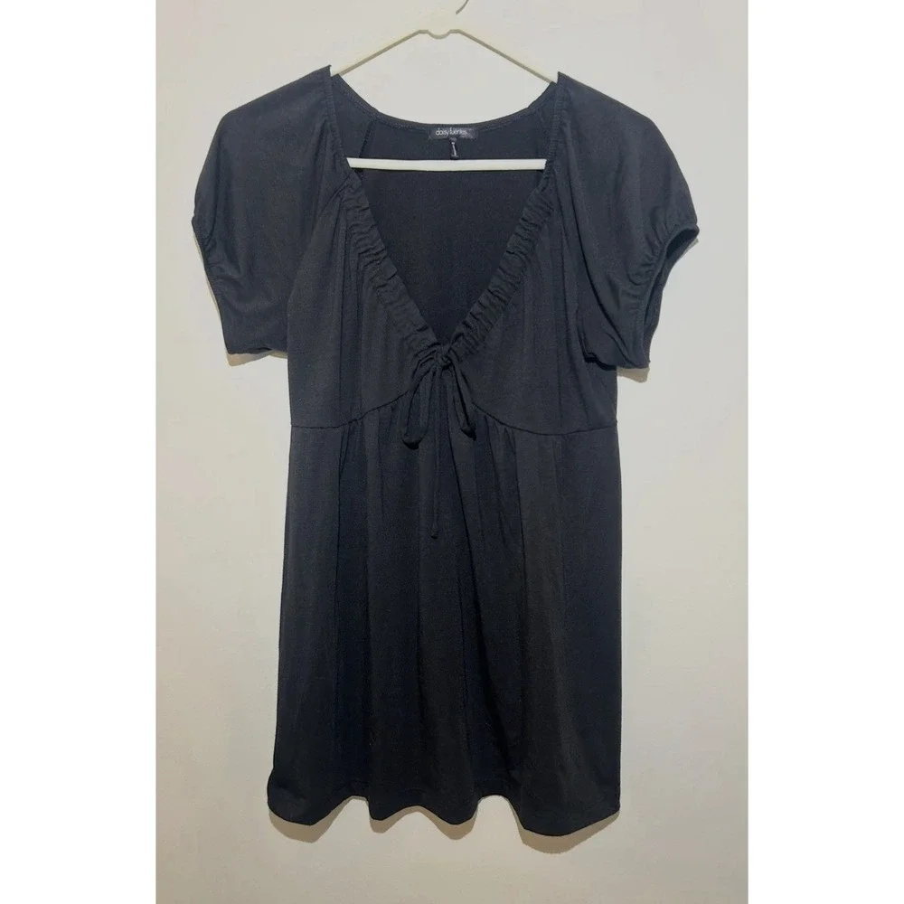 Daisy Fuentes Black Tie Front Short Sleeve Blouse Top Pullover Casual Women's M